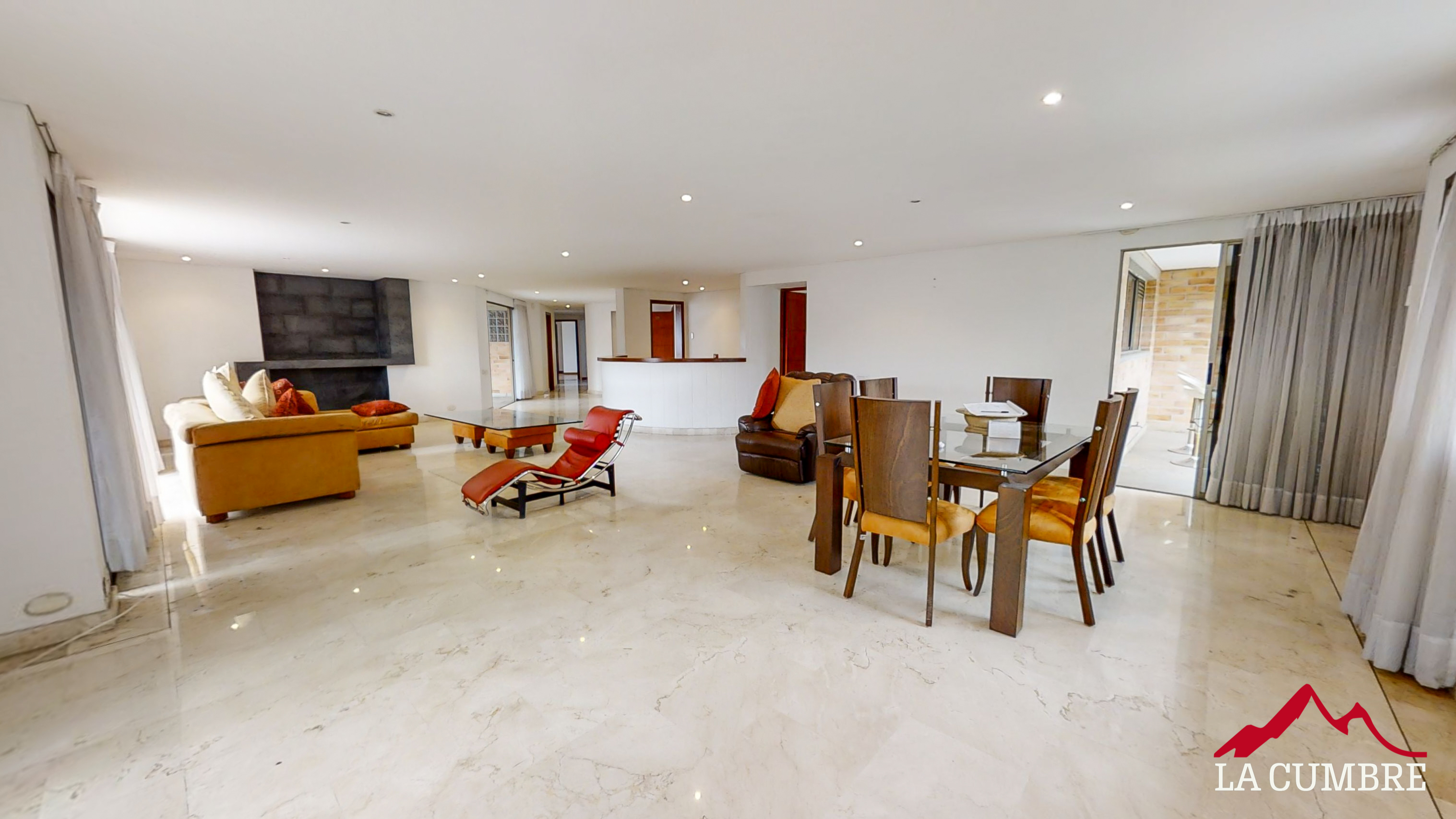 Apartamento en arriendo en El Campestre, Medellín · foto 2 de 10