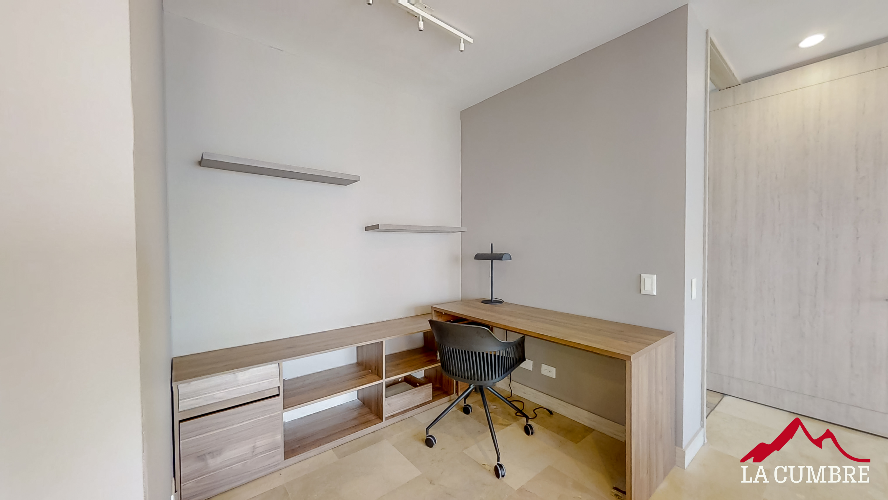 Apartamento en arriendo en Lalinde, Medellín · foto 12 de 16