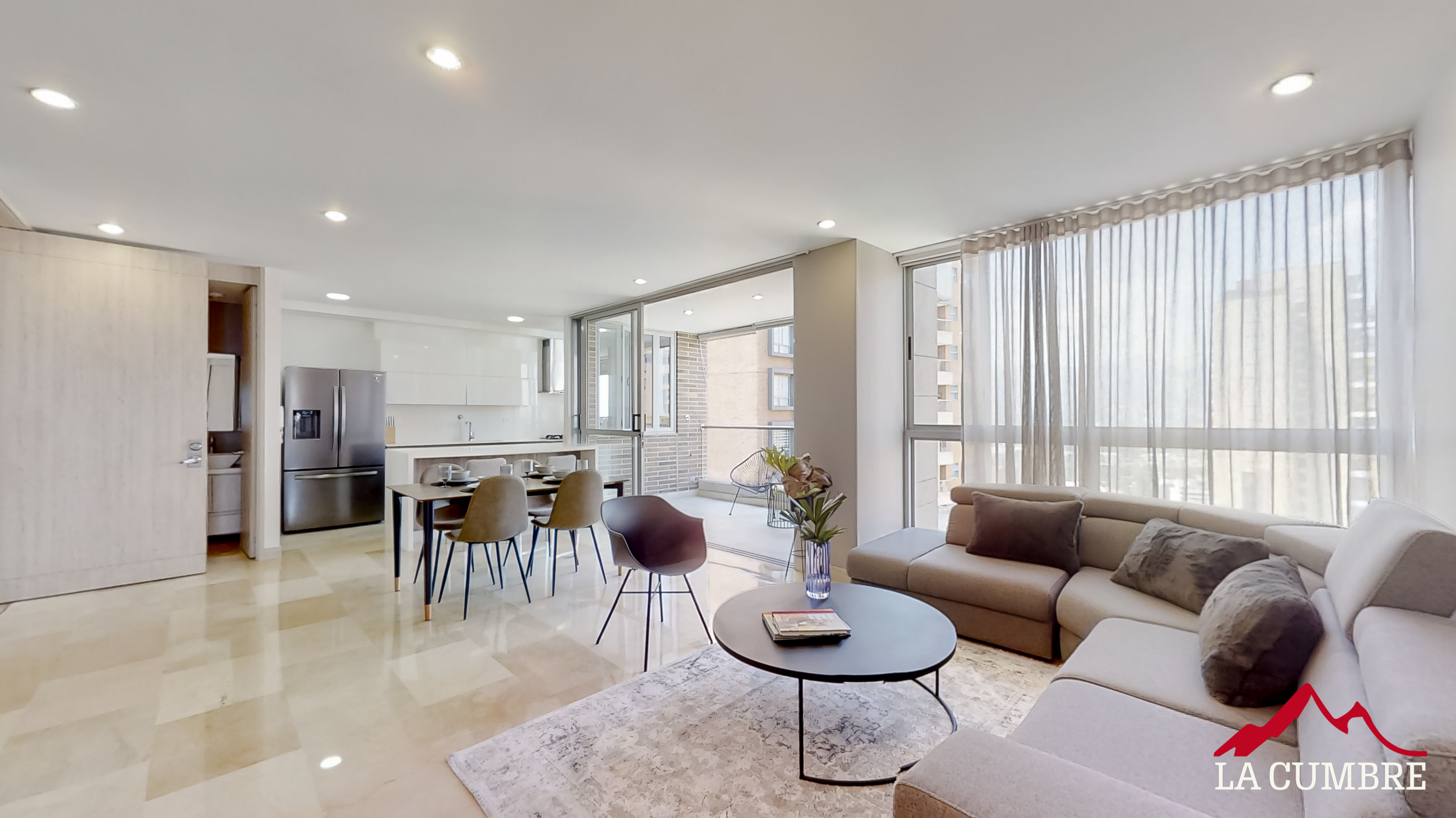 Apartamento en arriendo en Lalinde, Medellín · foto 8 de 16