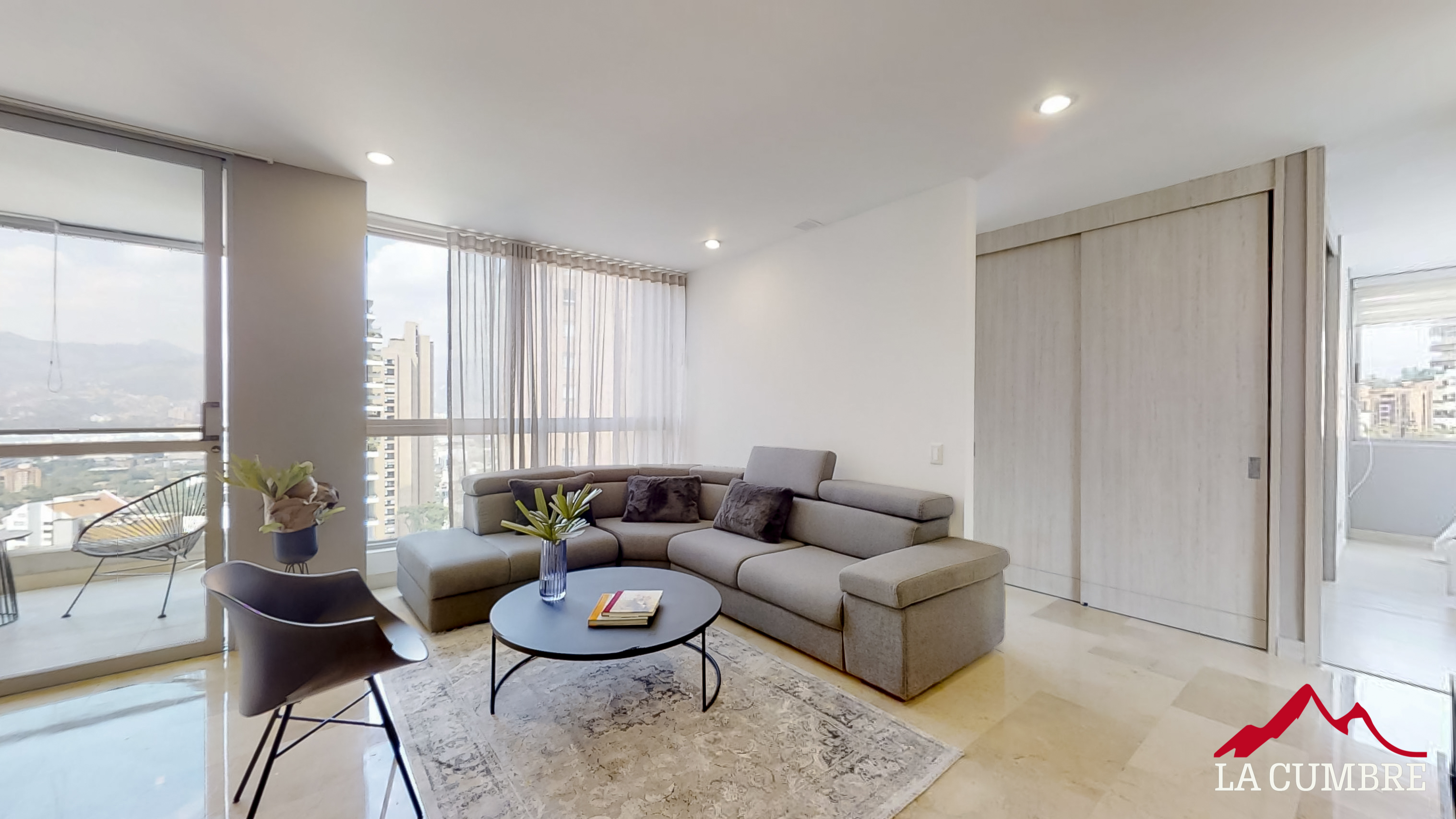 Apartamento en arriendo en Lalinde, Medellín · foto 9 de 16