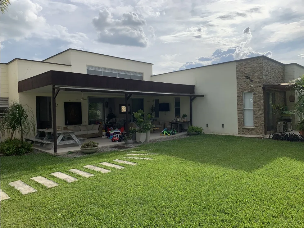 Casa de 4 alcobas en venta en Vía El Caimo, Armenia, 1140 m² · foto 13 de 24