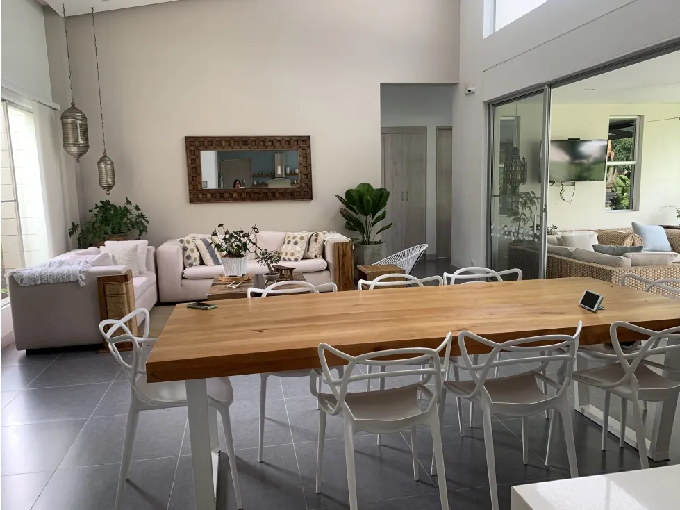 Casa de 4 alcobas en venta en Vía El Caimo, Armenia, 1140 m² · foto 4 de 24