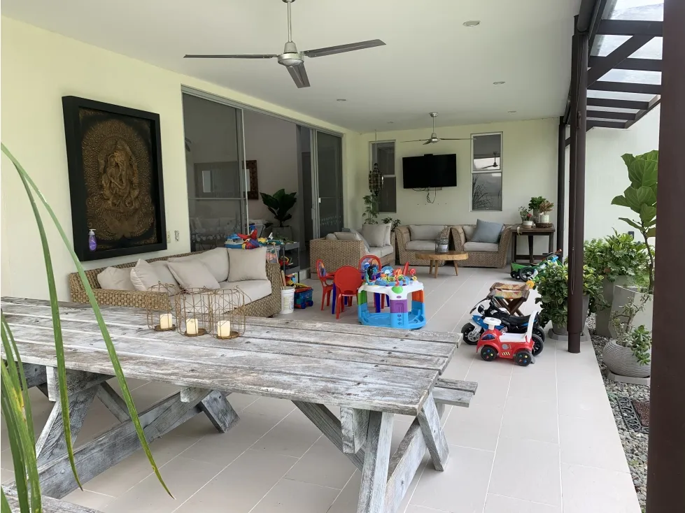 Casa de 4 alcobas en venta en Vía El Caimo, Armenia, 1140 m² · foto 10 de 24