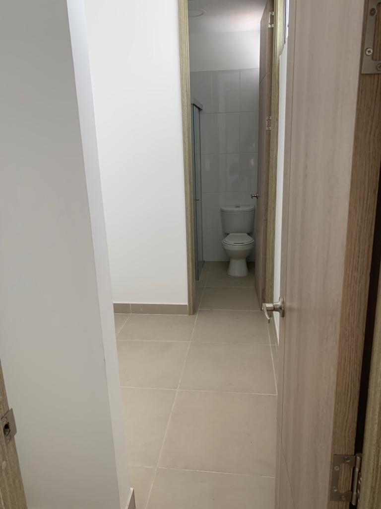 Apartamento de 4 alcobas en venta en Santa Teresita, Cali, 147 m² · foto 10 de 22