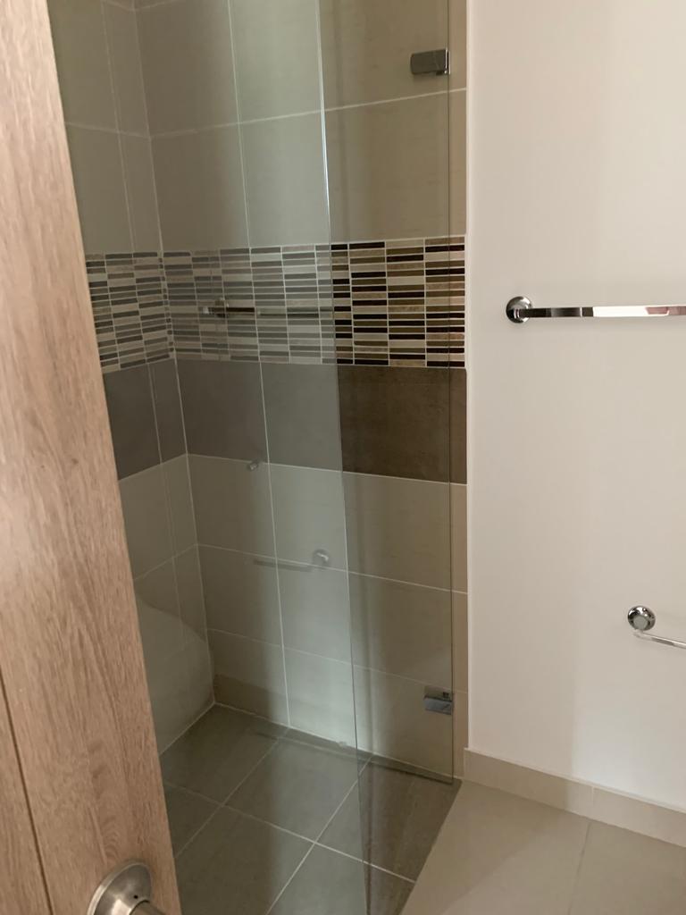 Apartamento de 4 alcobas en venta en Santa Teresita, Cali, 147 m² · foto 11 de 22