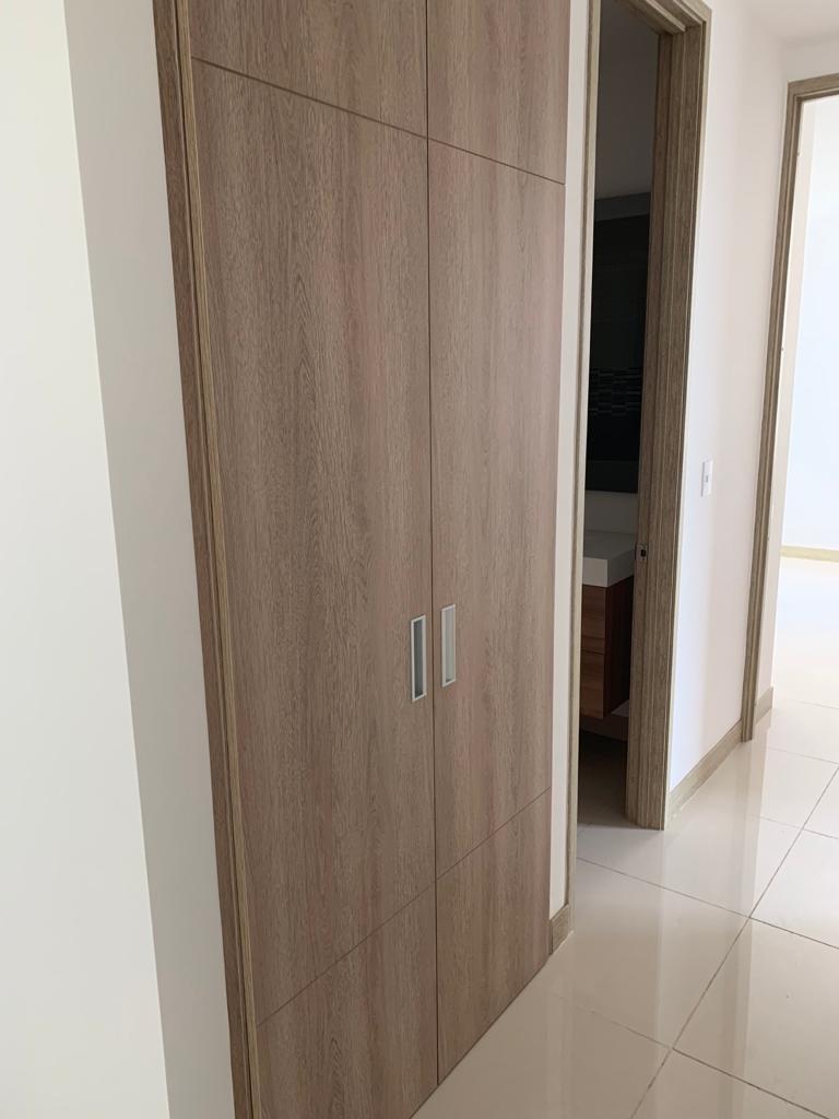 Apartamento de 4 alcobas en venta en Santa Teresita, Cali, 147 m² · foto 15 de 22