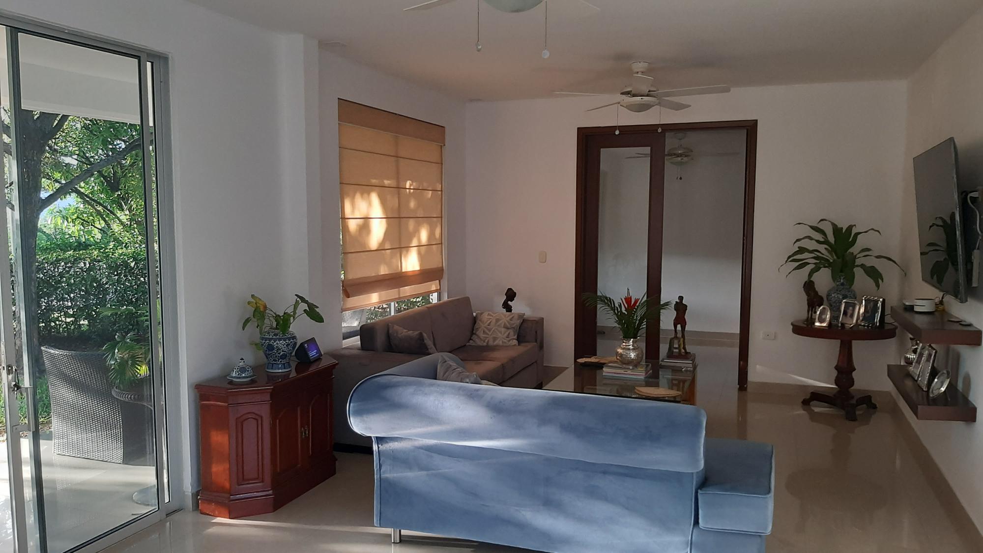 Casa de 3 alcobas en venta en Centro, Neiva, 450 m² · foto 6 de 13