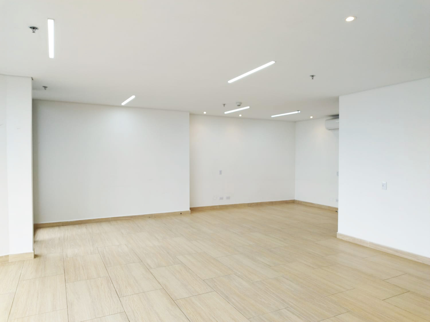 Oficina en venta en Patio Bonito, Medellín, 62 m² · foto 8 de 10