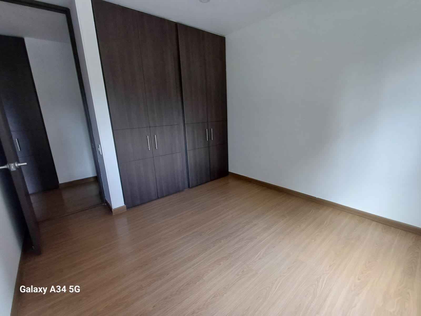 Apartamento de 3 alcobas en arriendo en Colina Campestre, Bogotá, 96 m² · foto 16 de 24