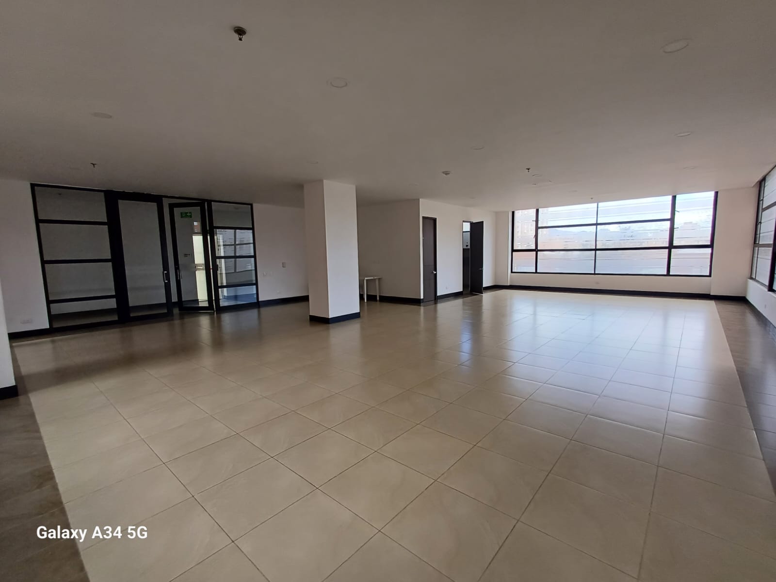 Apartamento de 3 alcobas en arriendo en Colina Campestre, Bogotá, 96 m² · foto 23 de 24