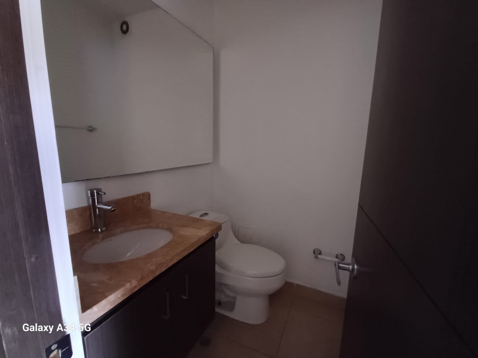 Apartamento de 3 alcobas en arriendo en Colina Campestre, Bogotá, 96 m² · foto 6 de 24