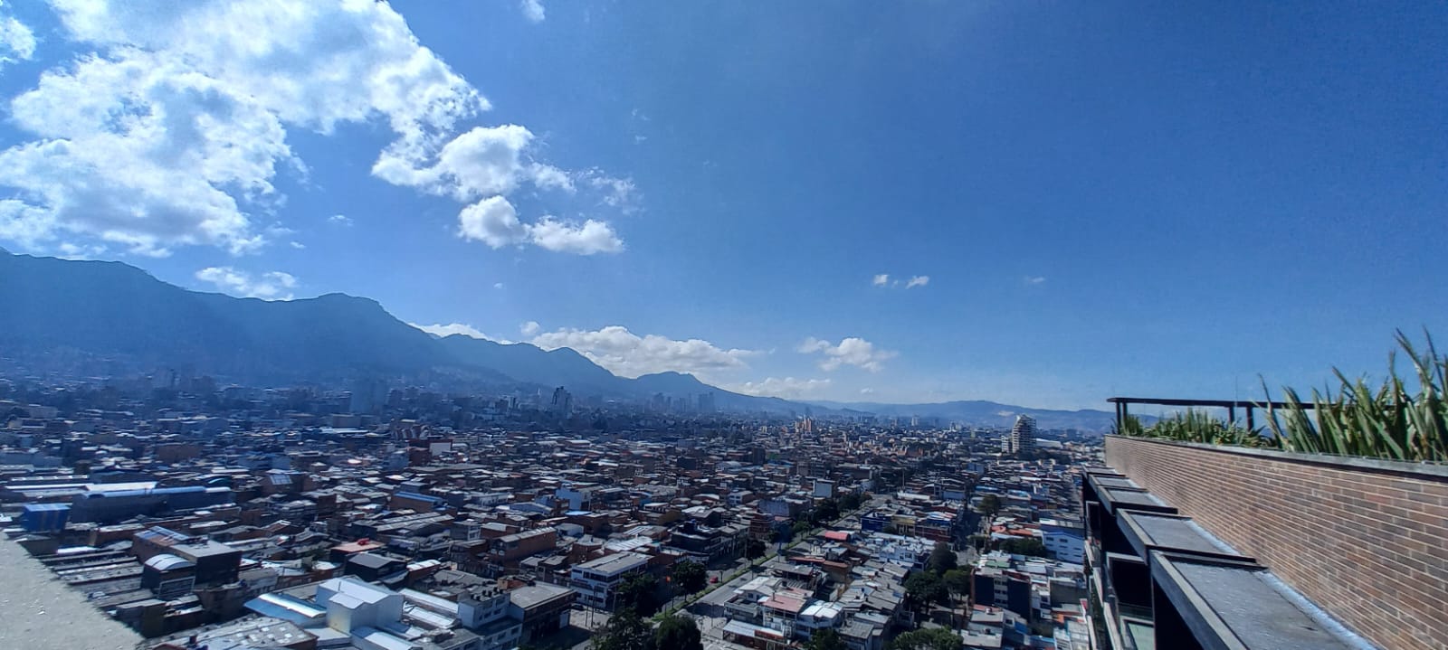 Apartaestudio en venta en Barrios Unidos, Bogotá, 49 m² · foto 2 de 18