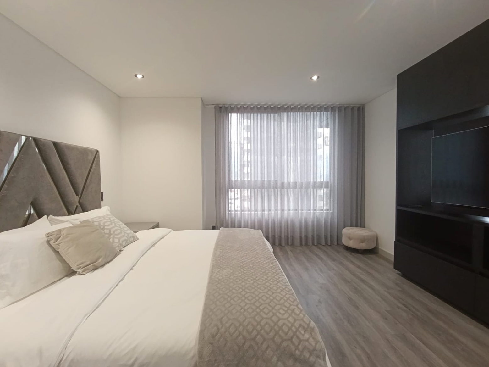 Apartamento de 1 alcoba en arriendo en Loma De Los Gonzalez, Medellín, 64 m² · foto 15 de 18