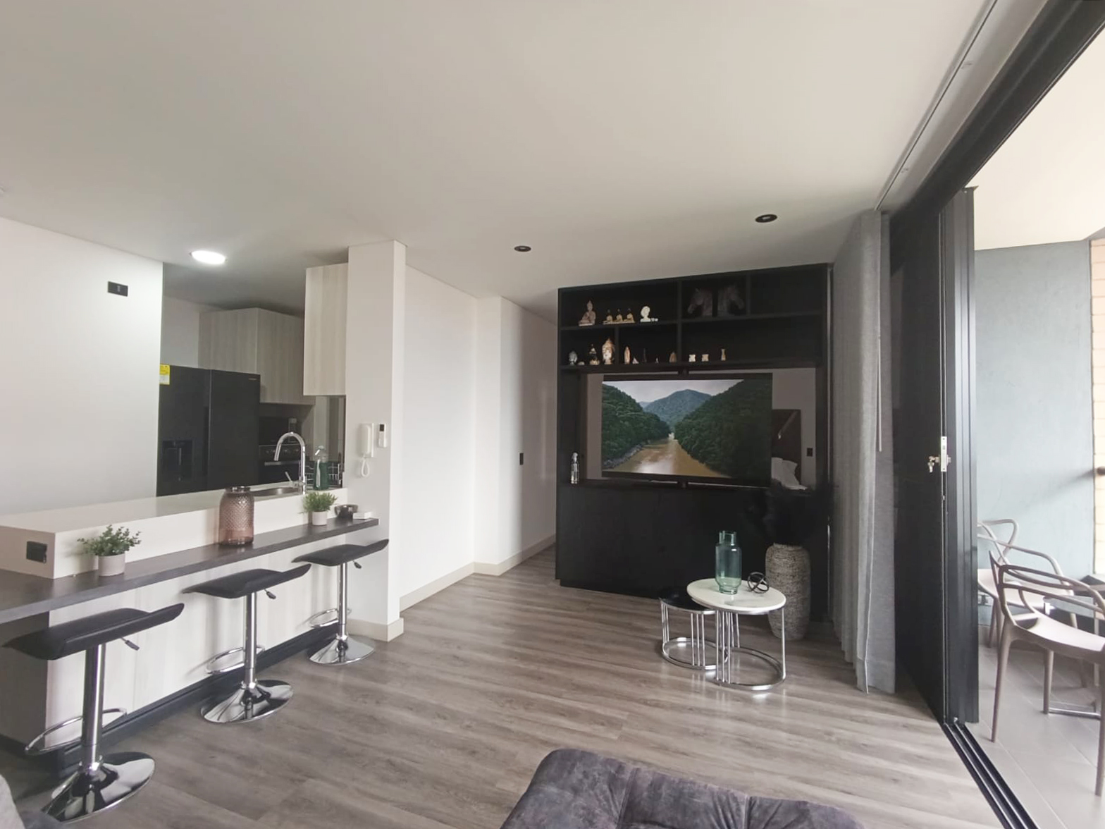Apartamento de 1 alcoba en arriendo en Loma De Los Gonzalez, Medellín, 64 m² · foto 17 de 18