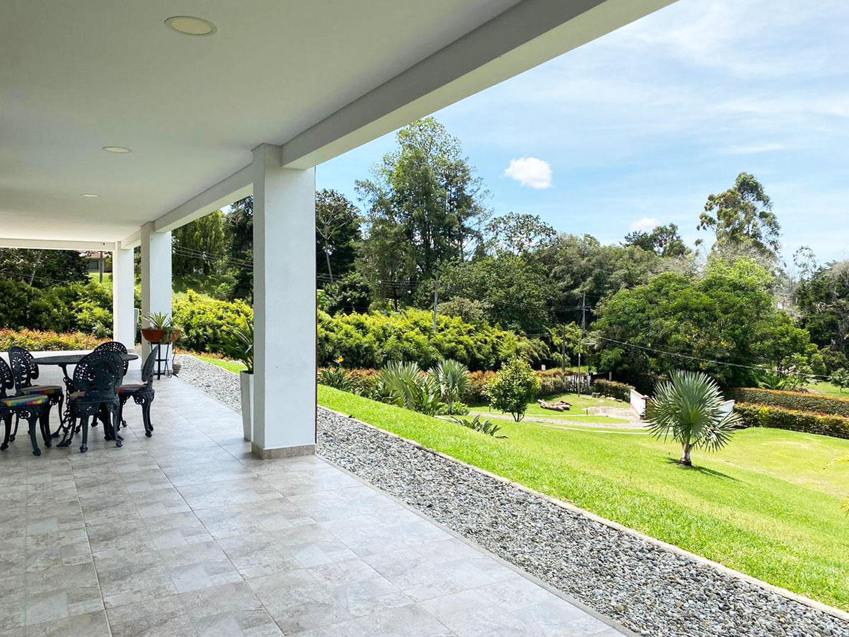 Casa de 4 alcobas en venta en Llano Grande, Rionegro, 472 m² · foto 15 de 20