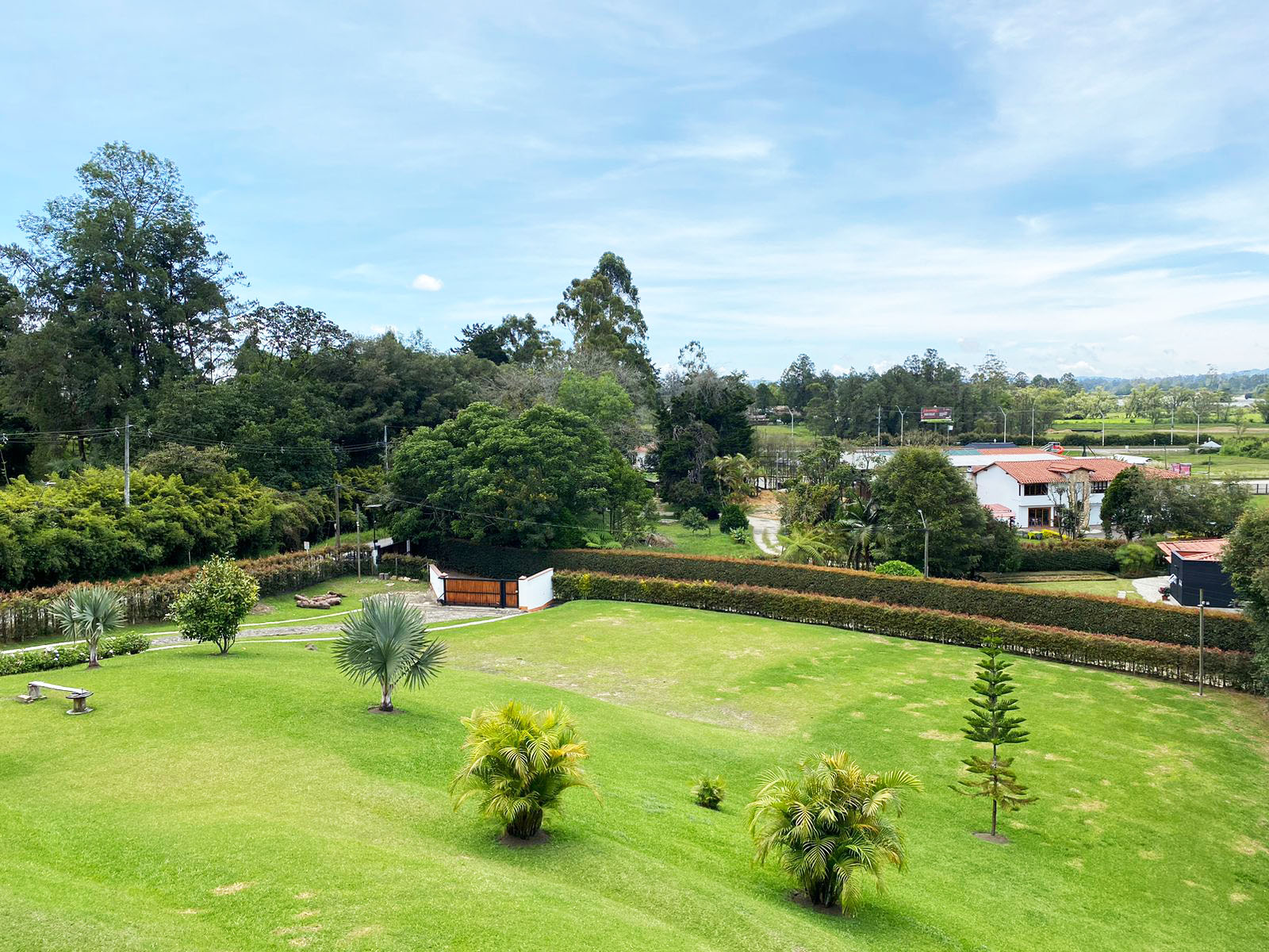 Casa de 4 alcobas en venta en Llano Grande, Rionegro, 472 m² · foto 18 de 20