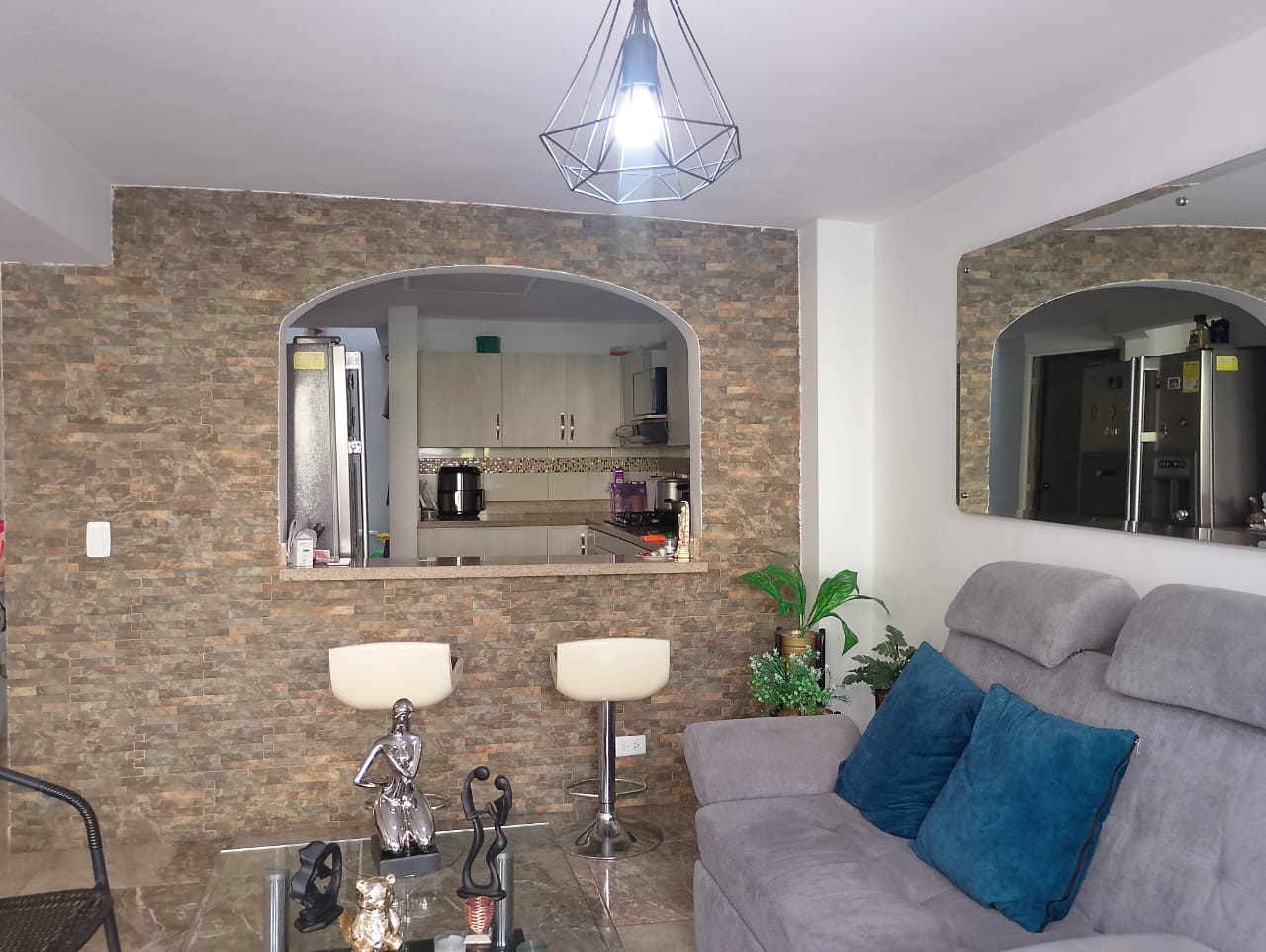 Casa de 4 alcobas en venta en Los Alcazares, Sabaneta, 210 m² · foto 12 de 20
