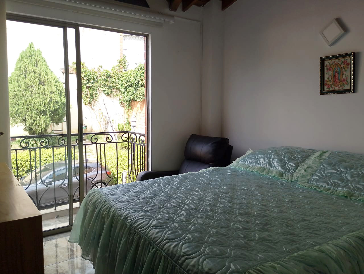 Casa de 4 alcobas en venta en Los Alcazares, Sabaneta, 210 m² · foto 19 de 20