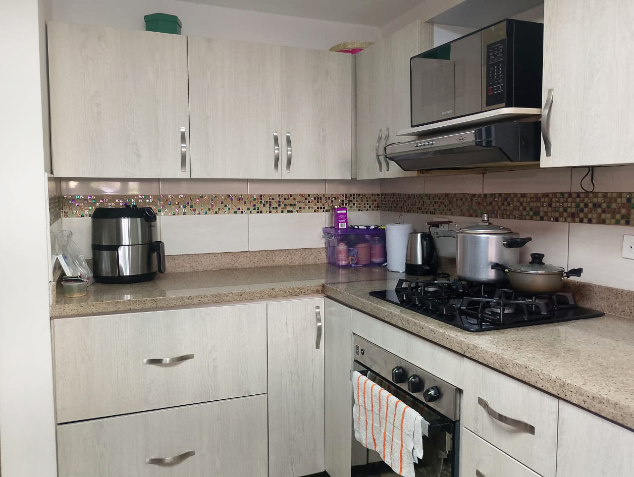 Casa de 4 alcobas en venta en Los Alcazares, Sabaneta, 210 m² · foto 4 de 20