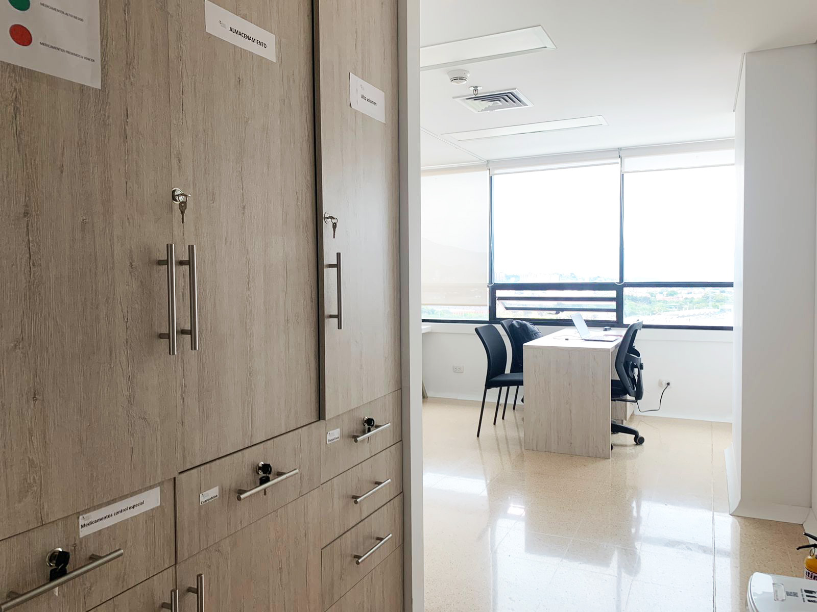 Consultorio en venta en Mesa, Envigado, 31 m² · foto 2 de 8