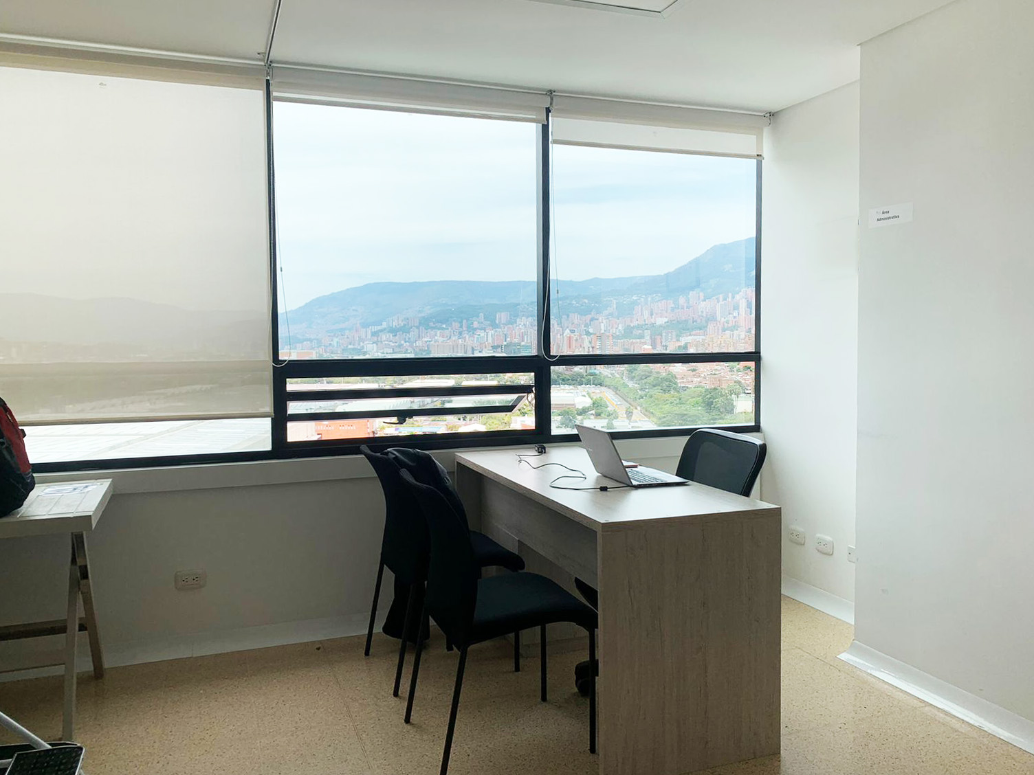 Consultorio en venta en Mesa, Envigado, 31 m² · foto 6 de 8