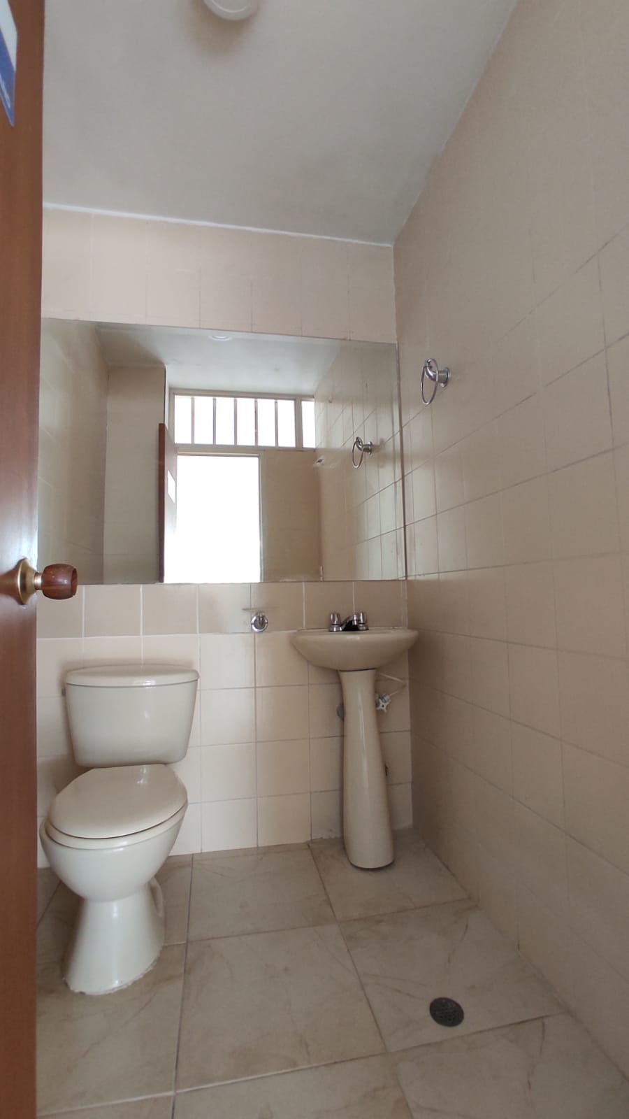 Edificio en arriendo en Los Libertadores, Cali, 1484 m² · foto 20 de 24