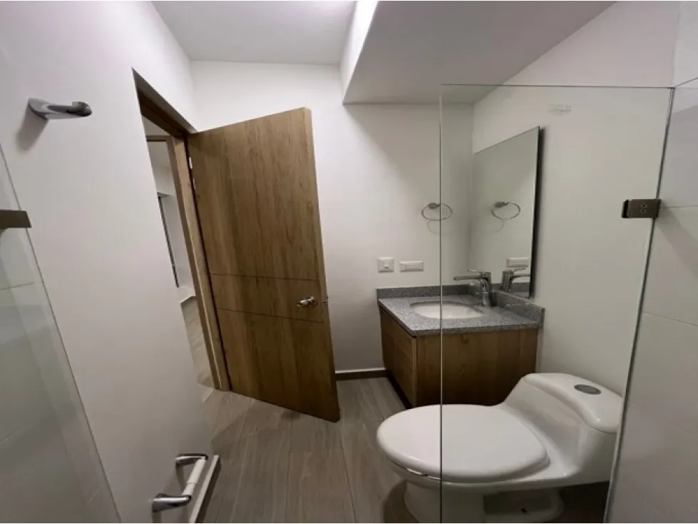 Apartamento de 3 alcobas en venta en Niquia, Bello, 73 m² · foto 11 de 16