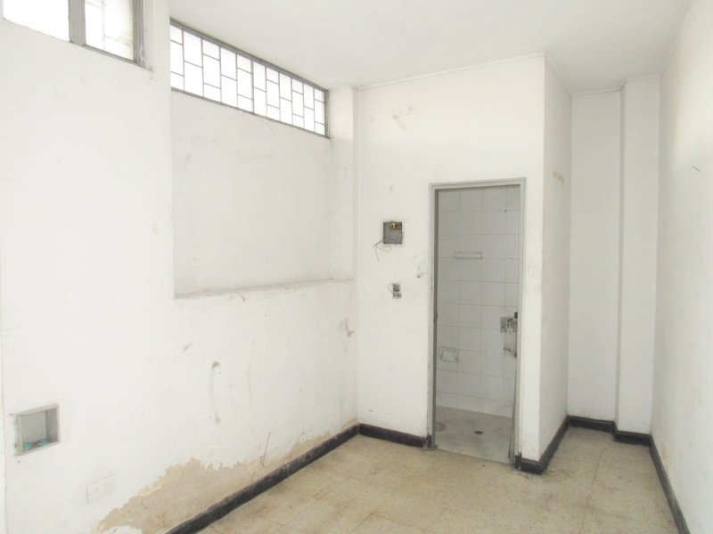 Local en arriendo en La Concordia, Bucaramanga, 10 m² · foto 3 de 3