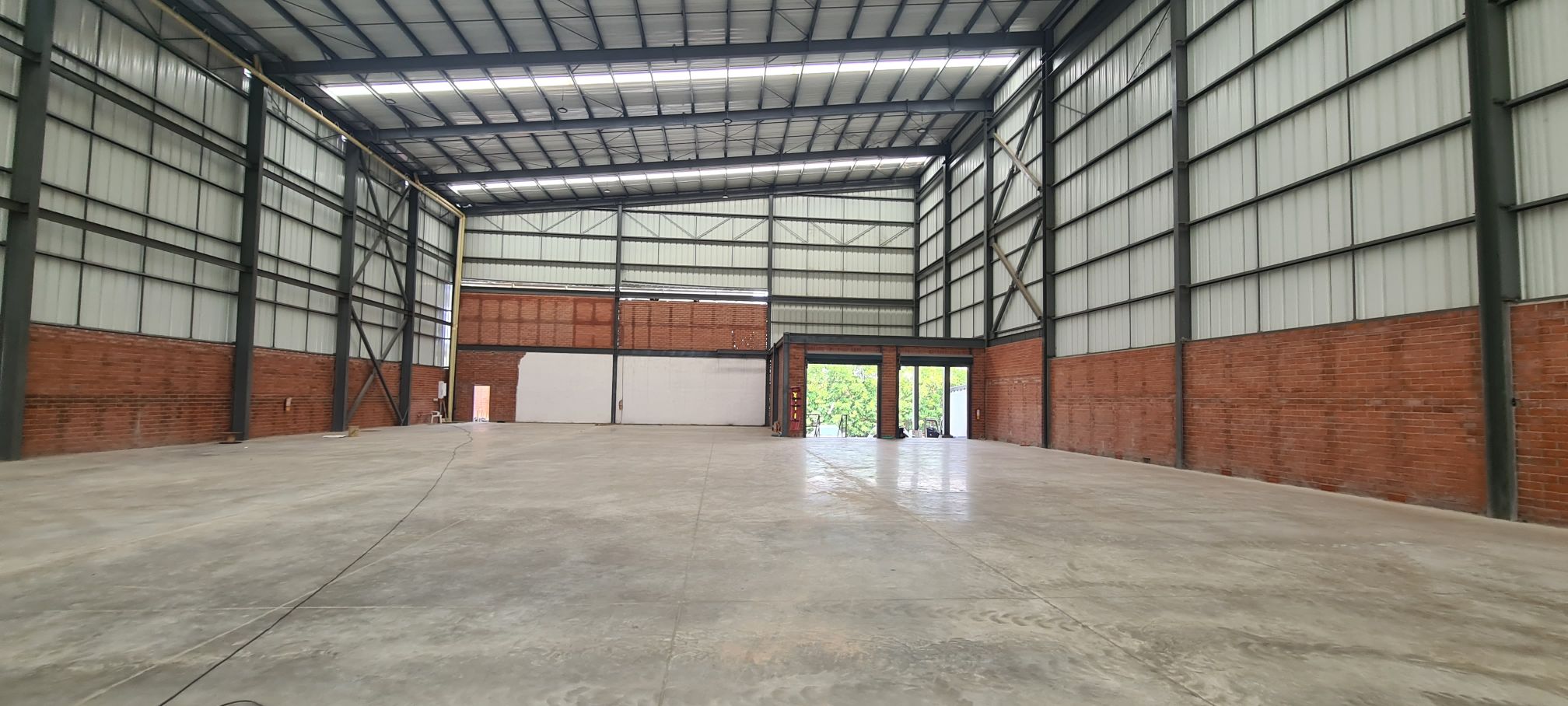 Bodega en arriendo en Zona Industrial, Yumbo, 1192 m² · foto 8 de 18