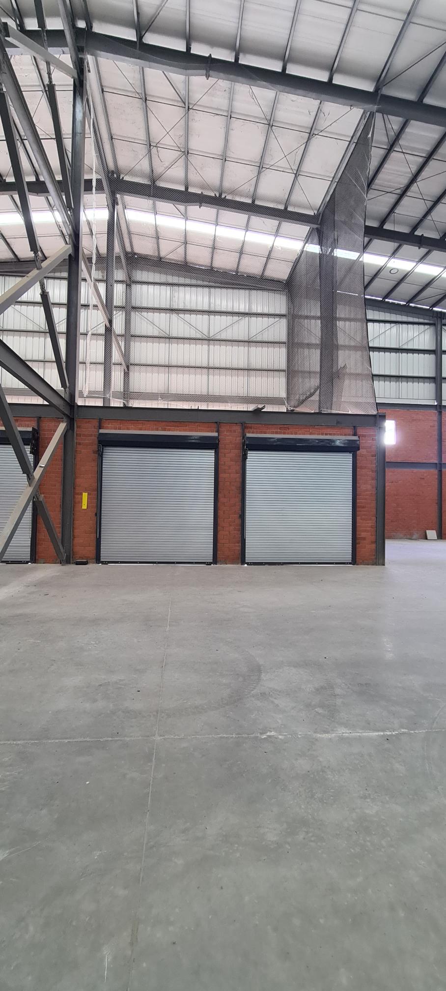 Bodega en arriendo en Zona Industrial, Yumbo, 1192 m² · foto 9 de 18