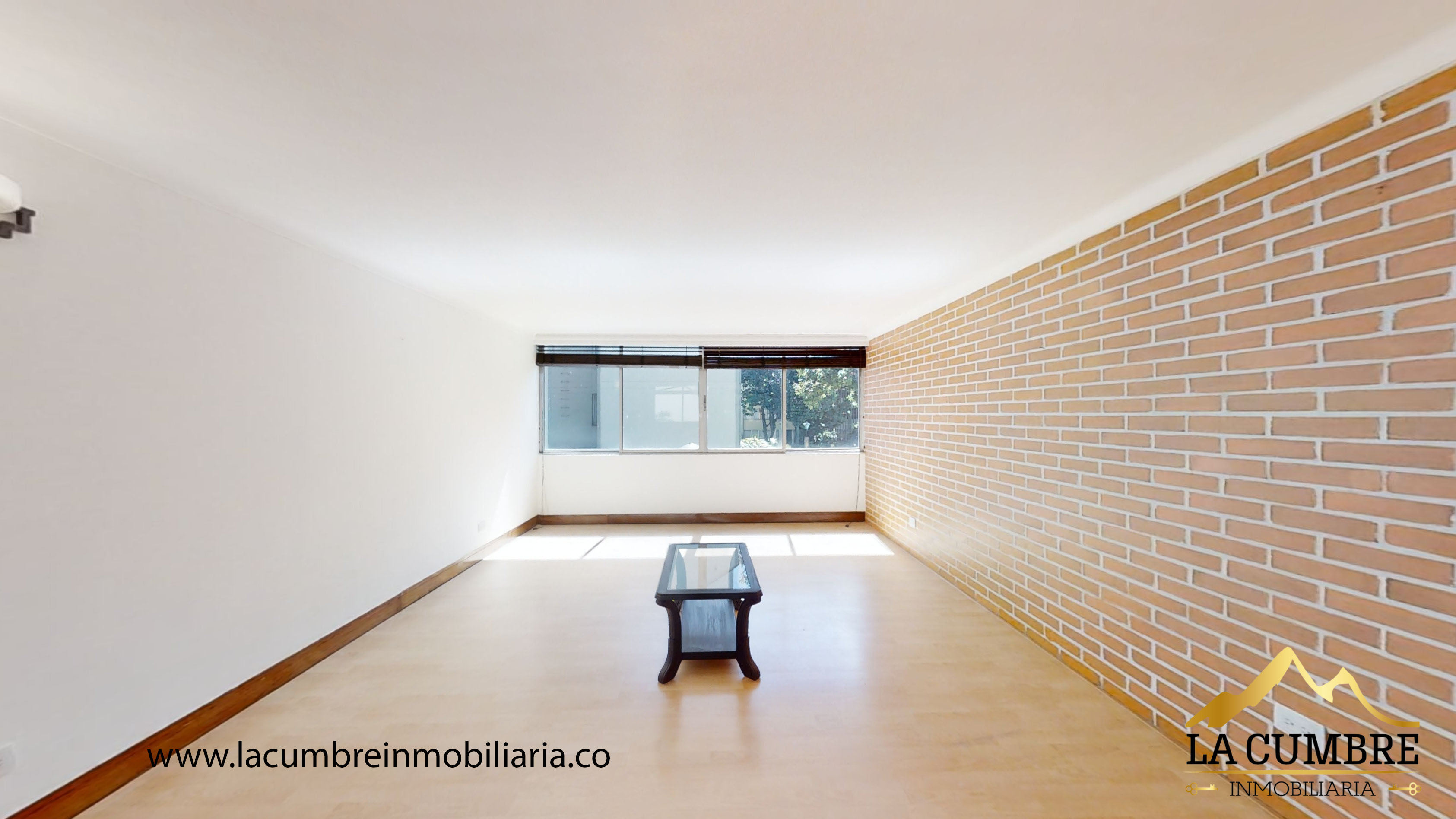 Apartamento en arriendo en El Poblado, Medellín · foto 3 de 10