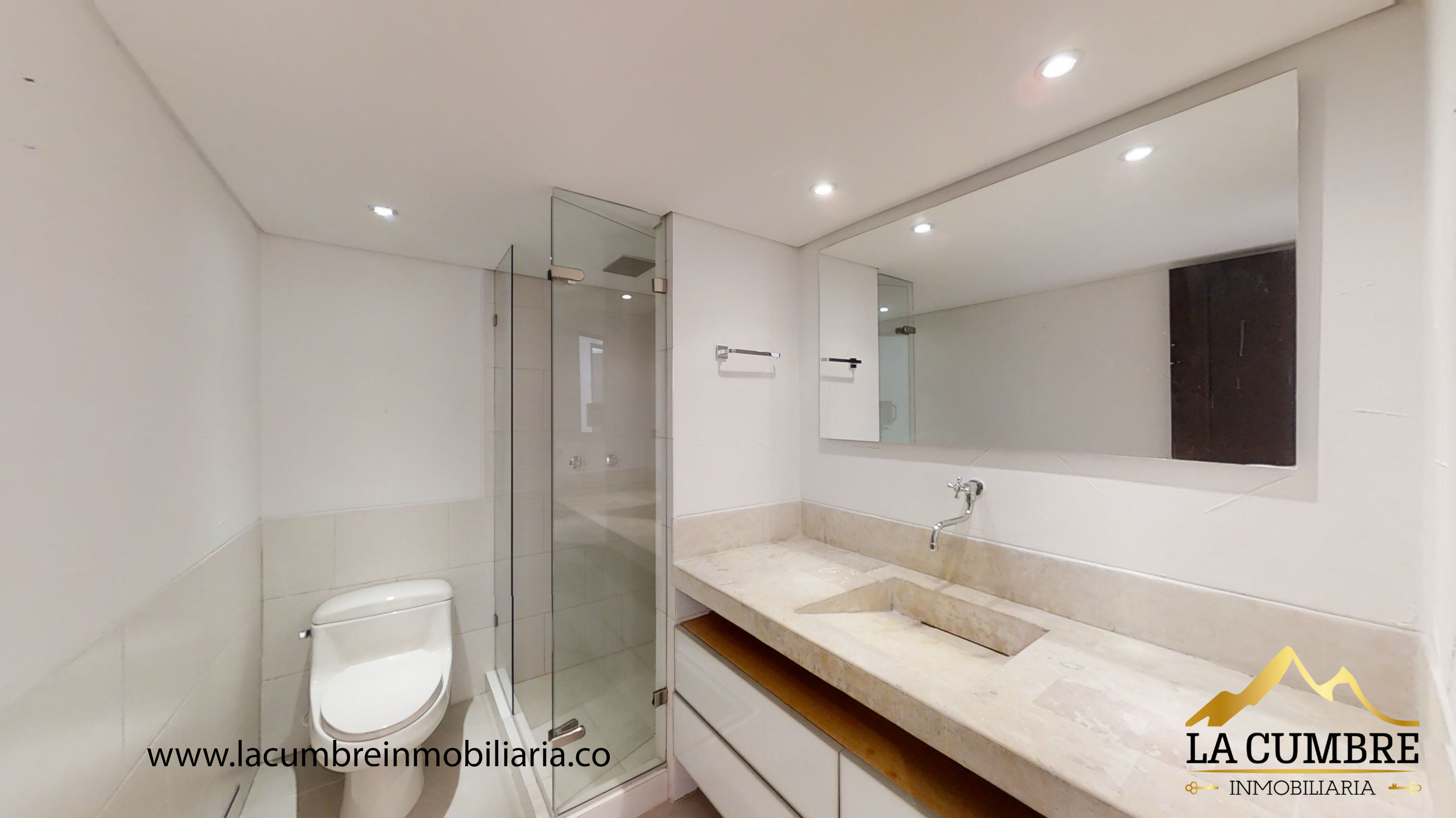 Apartamento en arriendo en El Poblado, Medellín · foto 6 de 10