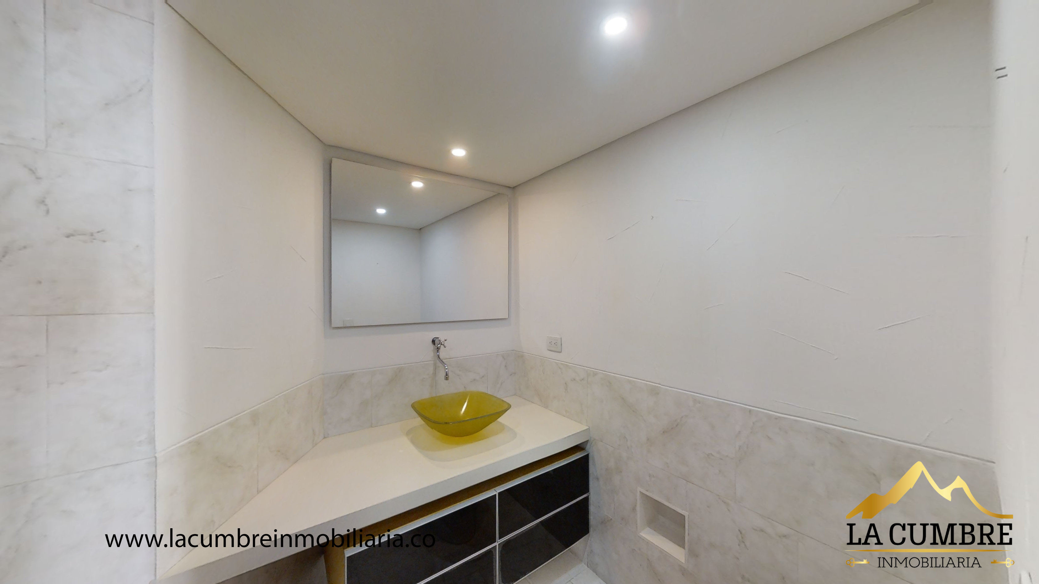 Apartamento en arriendo en El Poblado, Medellín · foto 8 de 10