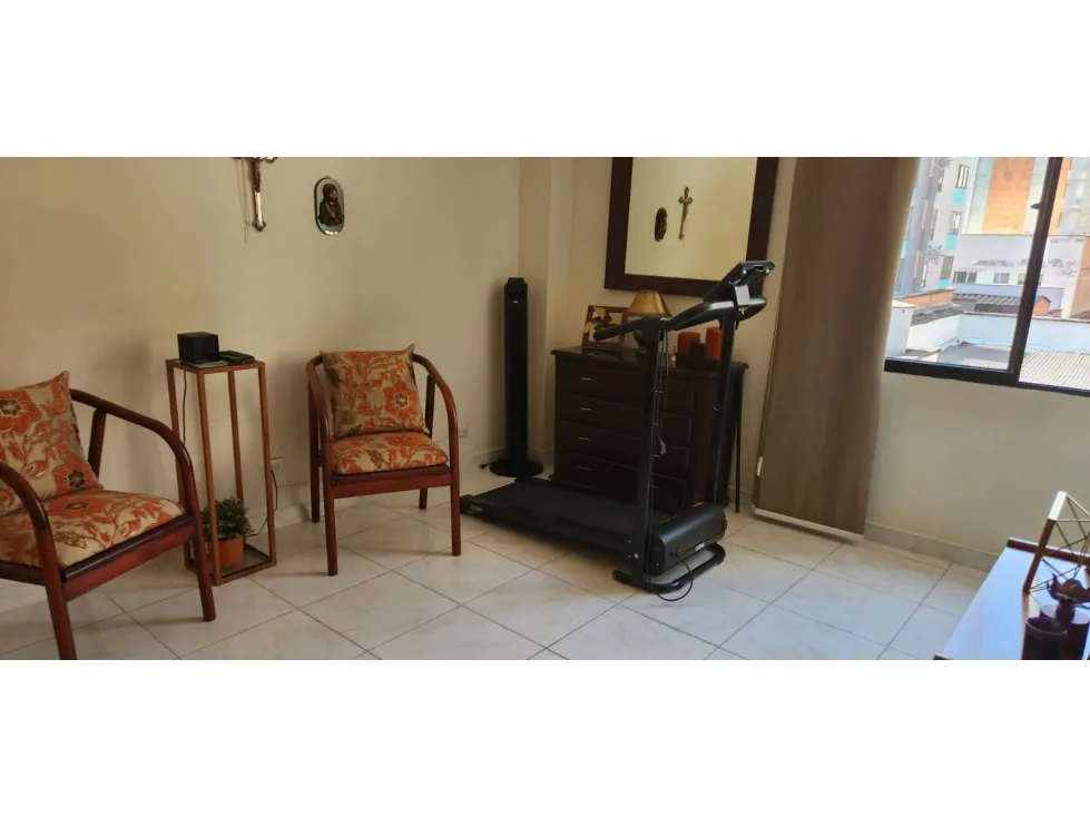 Apartamento de 3 alcobas en venta en Laureles, Medellín, 112 m² · foto 18 de 24