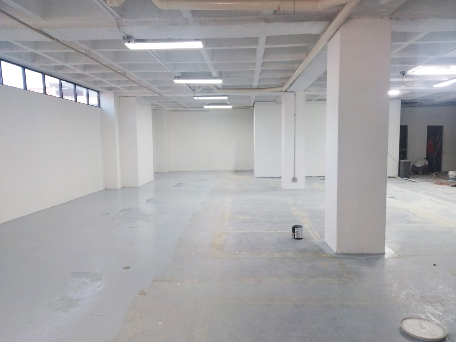 Bodega en arriendo en Cristo Rey, Medellín, 750 m² · foto 7 de 11