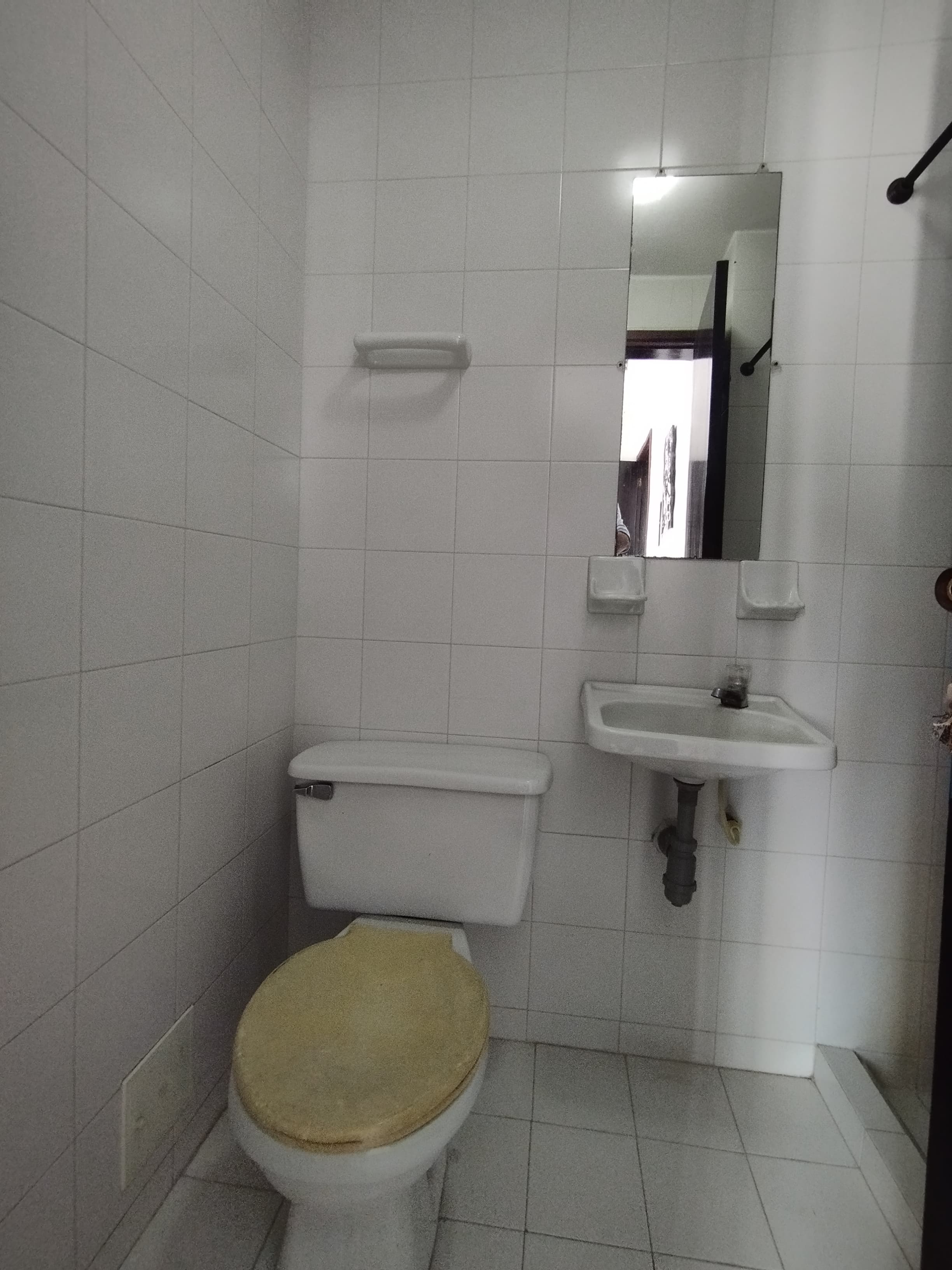 Apartamento de 4 alcobas en venta en Pinares, Pereira, 110 m² · foto 10 de 16