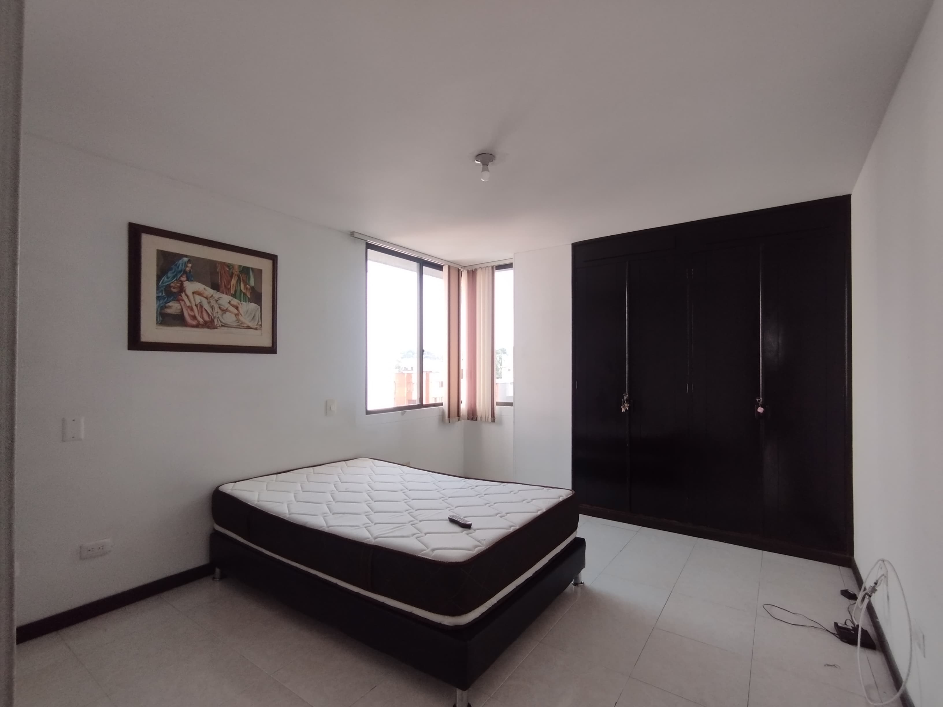 Apartamento de 4 alcobas en venta en Pinares, Pereira, 110 m² · foto 12 de 16