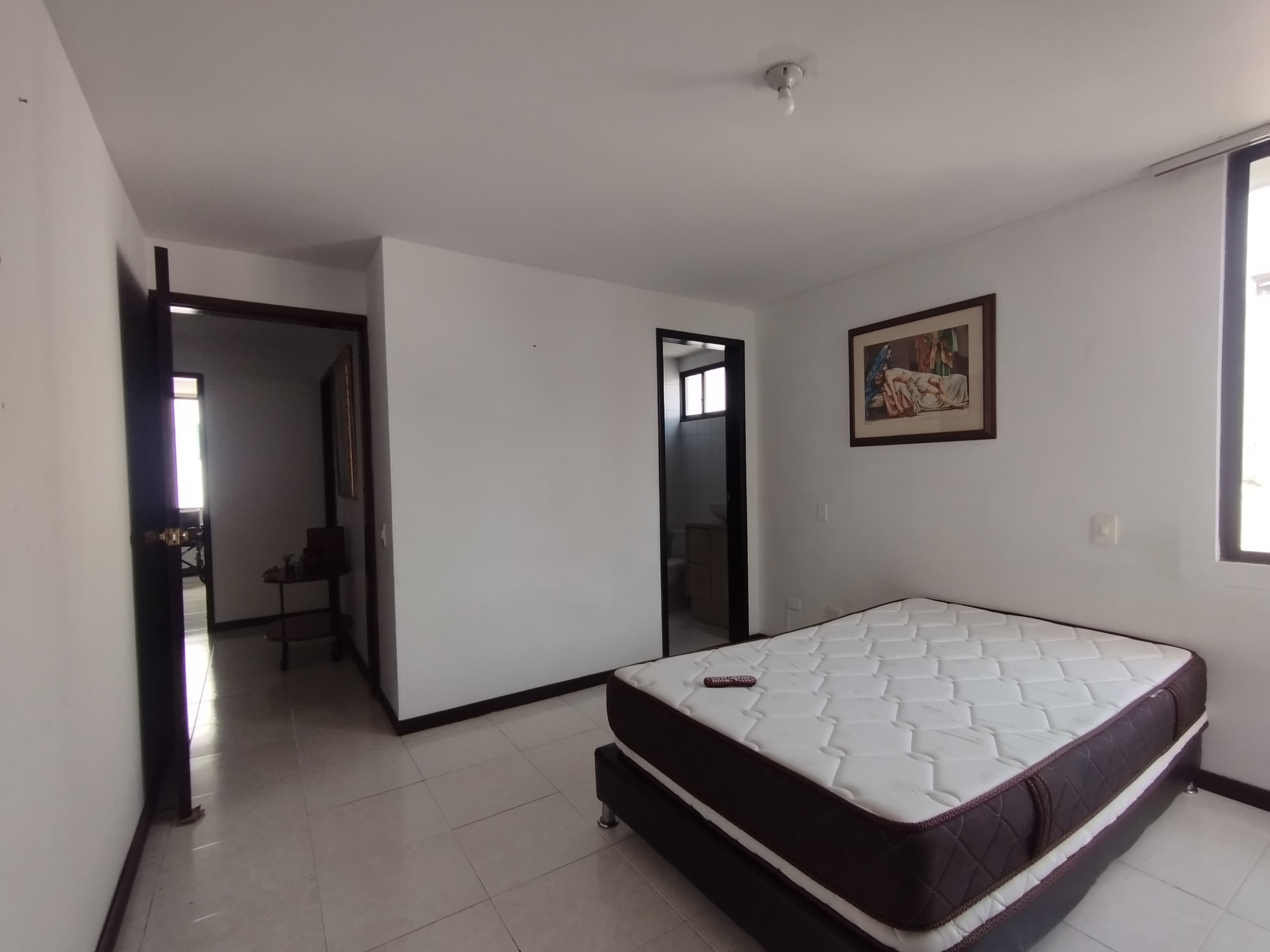 Apartamento de 4 alcobas en venta en Pinares, Pereira, 110 m² · foto 13 de 16