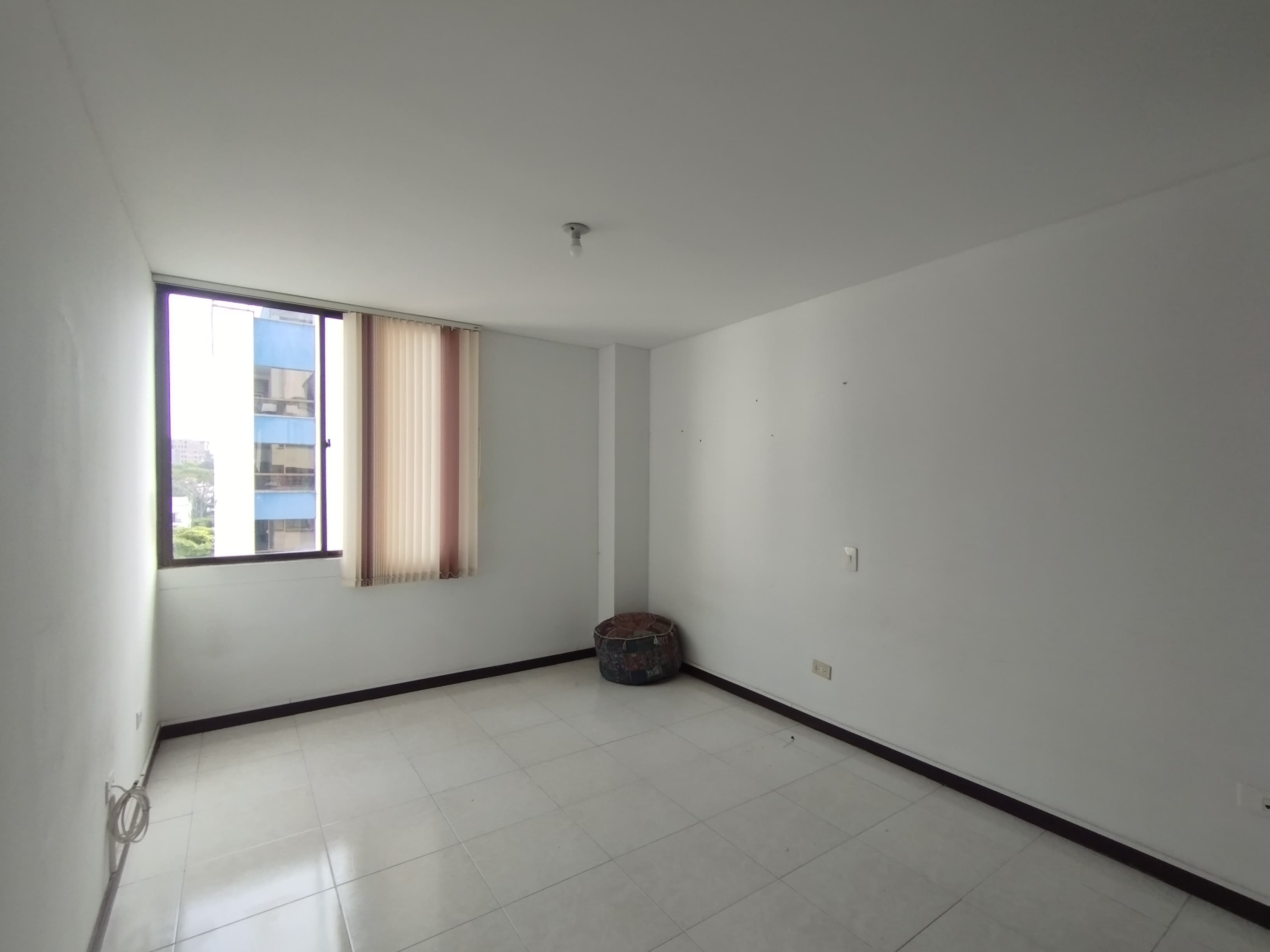 Apartamento de 4 alcobas en venta en Pinares, Pereira, 110 m² · foto 16 de 16