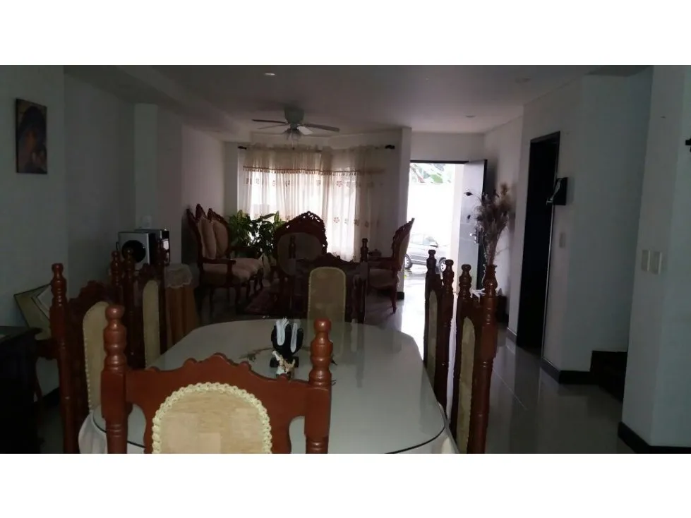 Casa de 3 alcobas en venta en Super Inter Avenida 19, Armenia, 180 m² · foto 23 de 24