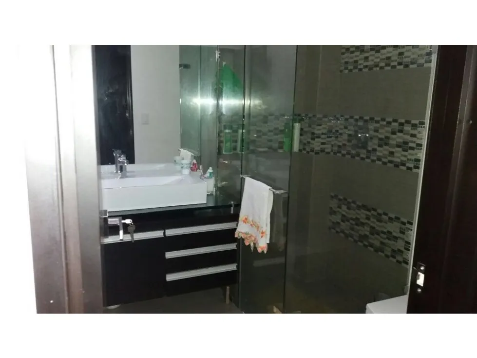 Casa de 3 alcobas en venta en Super Inter Avenida 19, Armenia, 180 m² · foto 4 de 24