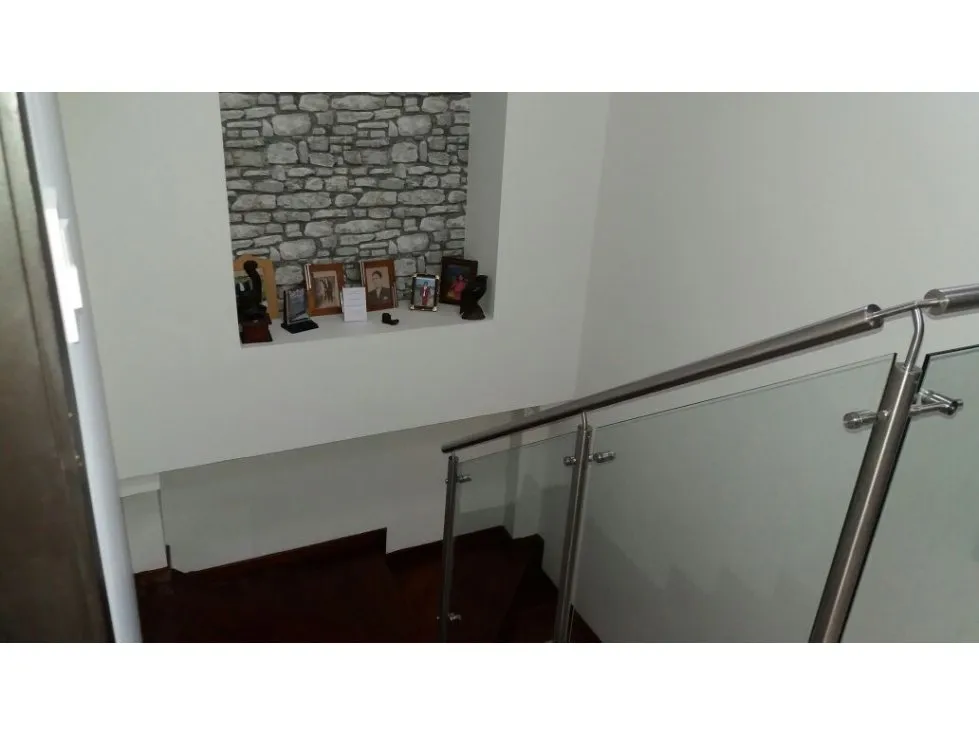 Casa de 3 alcobas en venta en Super Inter Avenida 19, Armenia, 180 m² · foto 8 de 24