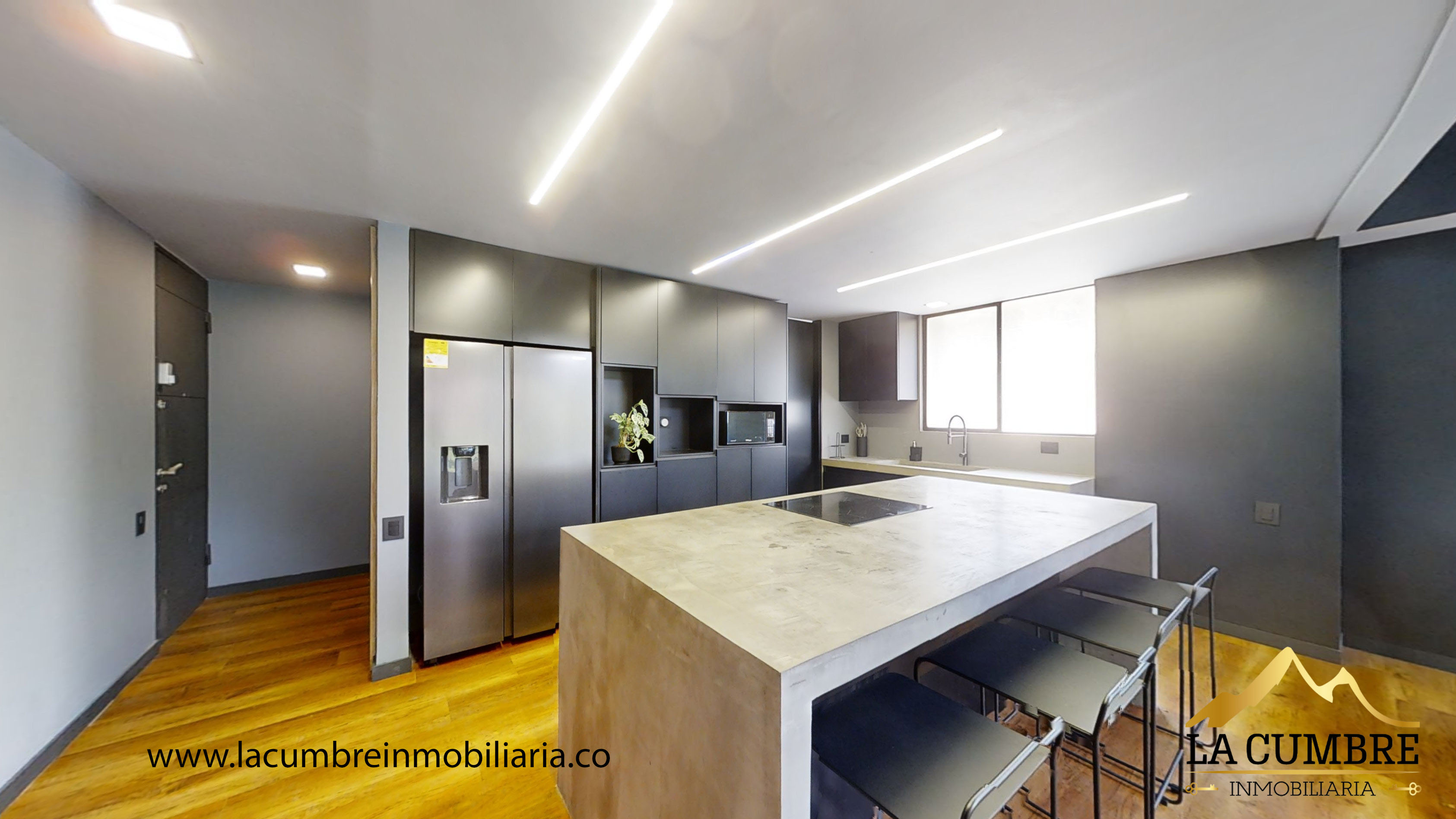 Apartamento de 2 alcobas en arriendo en El Poblado, Medellín, 180 m² · foto 6 de 14