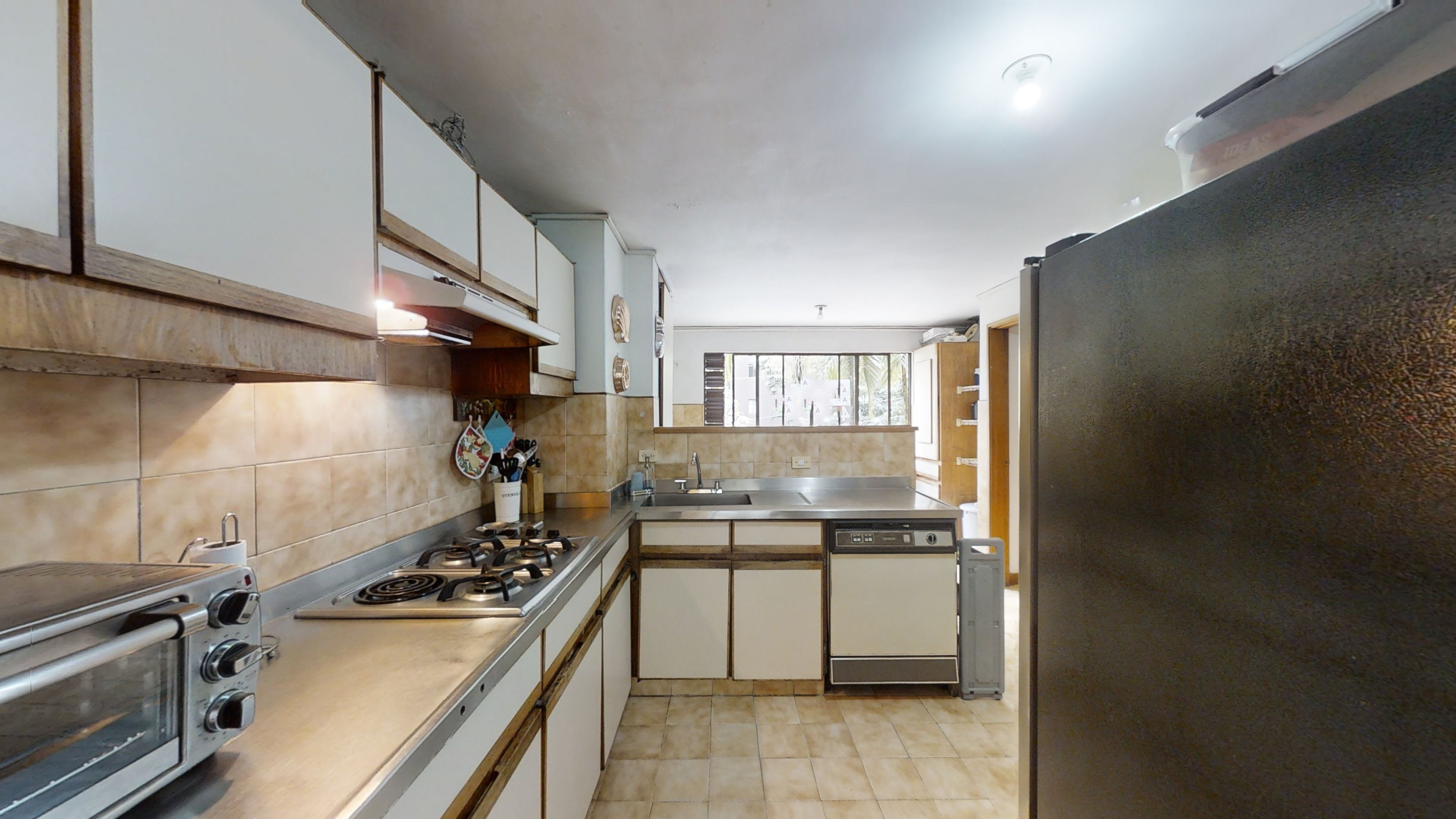 Apartamento en venta en El Poblado, Medellín · foto 8 de 11