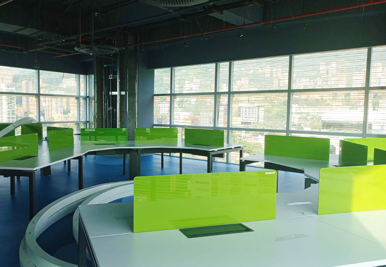 Oficina en arriendo en Milla De Oro, Medellín, 397 m² · foto 3 de 13