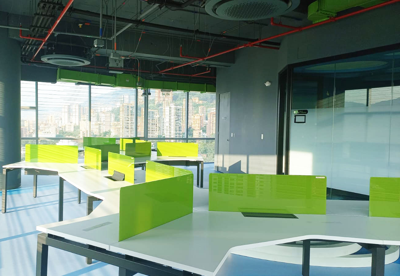 Oficina en arriendo en Milla De Oro, Medellín, 397 m² · foto 9 de 13