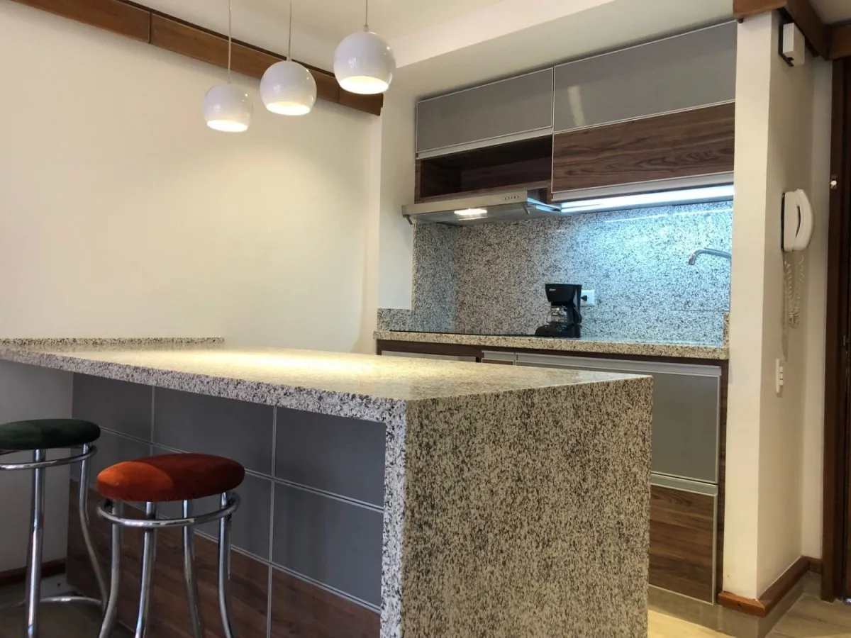 Apartaestudio en venta en Santa Barbara, Bogotá, 60 m² · foto 3 de 8