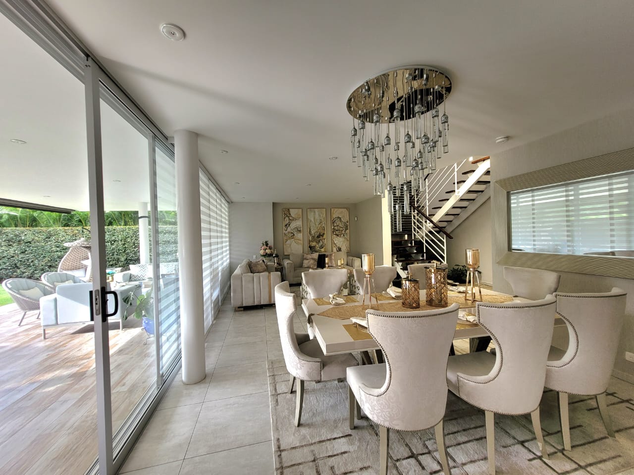 Casa de 5 alcobas en venta en Pance, Cali, 400 m² · foto 3 de 24