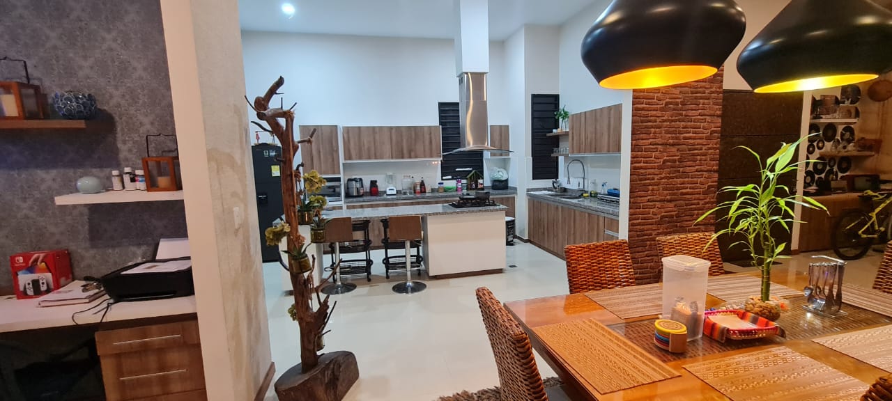 Casa de 4 alcobas en venta en Vía El Caimo, Armenia, 250 m² · foto 5 de 22