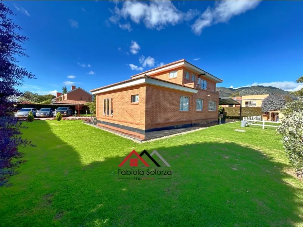 Casa en venta en Casa Blanca, Bogotá · foto 3 de 24